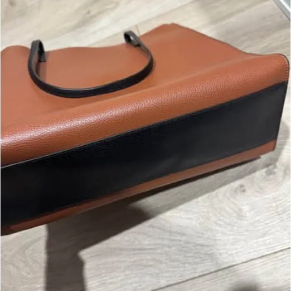 Marc Jacobs Leather Grind Colorblock Tote Bag – Brown/Tan – Excellent Condition - Picture 5 of 5